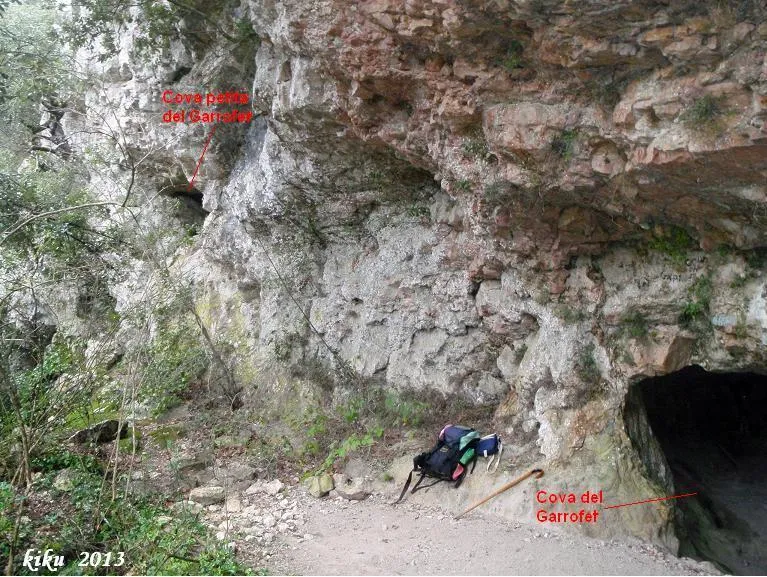 Fotografia de GARROFET, COVA DEL (1 de 8)