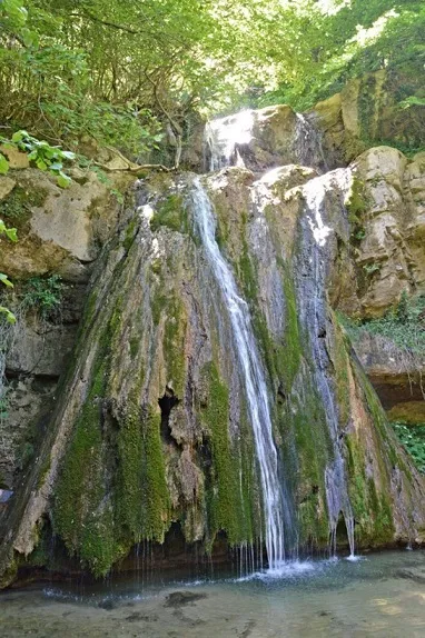 Fotografia de SALT DEL MOLINOT, COVA-BALMA DEL (1 de 3)