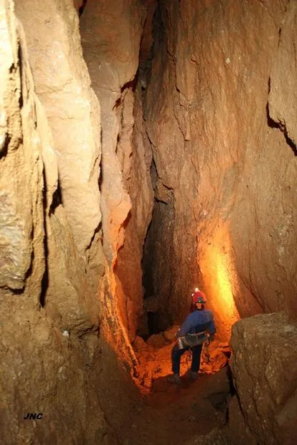 Fotografia de CAMPANES, COVA DE LES (5 de 5)