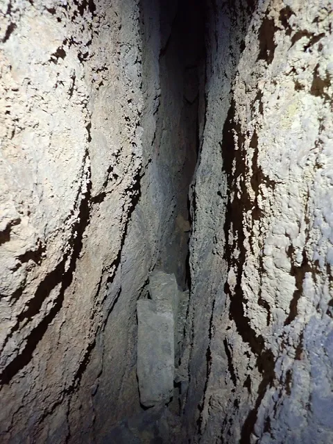 Fotografia de TOSSAL DE CANTACORBS, AVENC DEL (6 de 9)