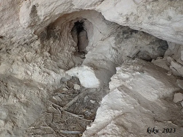 Photograph of MALAGASTRE, COVA DE (5 of 6)