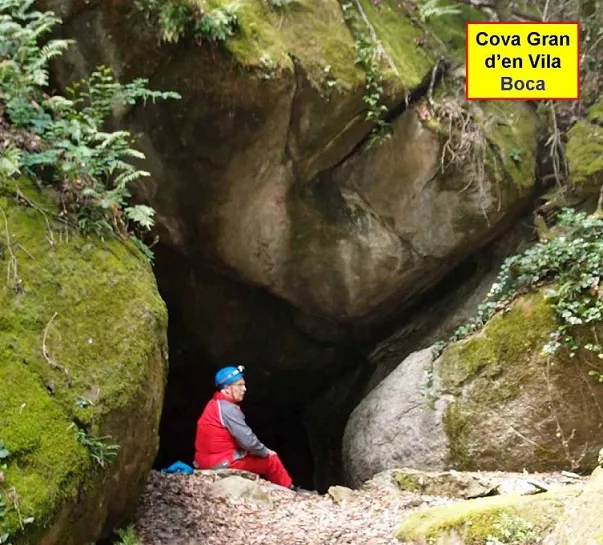 Fotografia de VILA, COVA GRAN D'EN (1 de 4)
