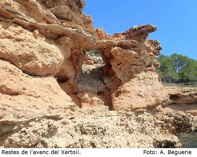 Photograph of XERTOLÍ, COVES DEL (7 of 7)