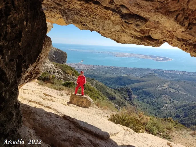 Fotografia de FORADADA, AVENC DE LA (5 de 9)