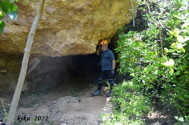 Photographie de FONT DELS CAPELLANS, COVA DE LA (1 sur 6)