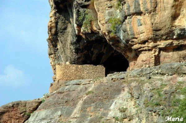 Fotografia de CUBERES, ESPLUGA DE (3 de 10)