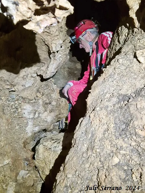 Fotografia de BARRANC DE LA FORADADA, AVENC DEL (5 de 9)