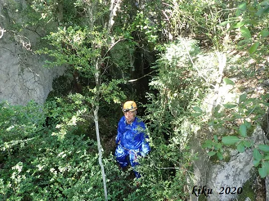 Fotografia de HEURA, AVENC DE L' (1 de 4)
