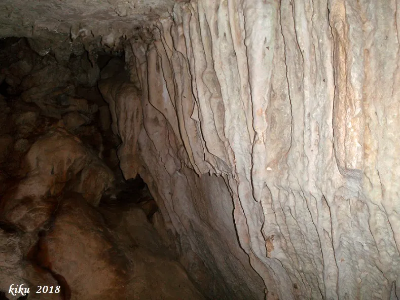 Fotografía de BAC DEL TALLAR, COVA DEL (2 de 4)