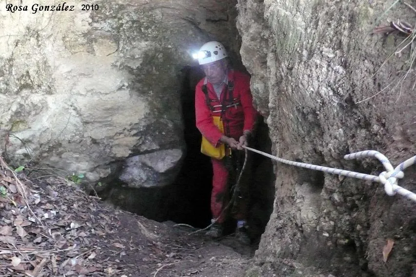Fotografia de DONA MORTA, COVA DE LA (2 de 8)