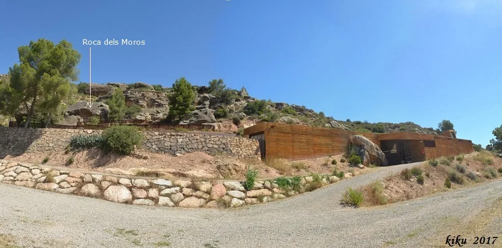 Photograph of ROCA DELS MOROS, LA (1 of 8)