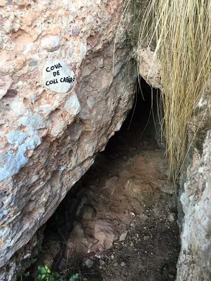 Fotografia de COLL CABIRÓ, COVA DE (1 de 5)
