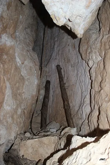 Fotografia de MAS DE PONTONS, COVA-AVENC DEL (3 de 5)