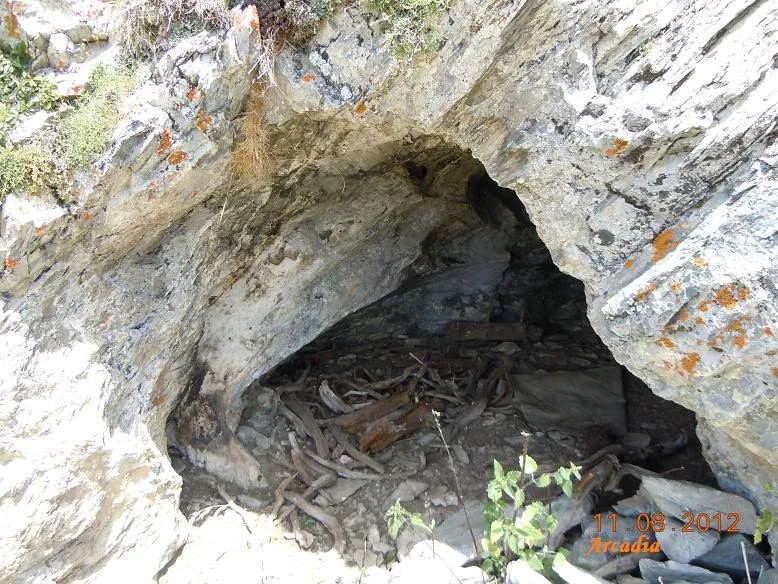 Fotografia de BIVAC, COVETA DEL (1 de 4)