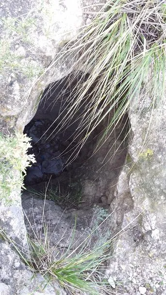 Fotografia de COLL CORRALETS, AVENC DEL (3 de 4)