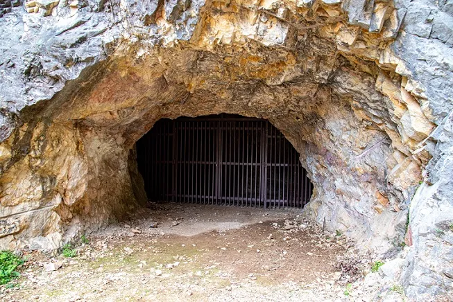 Photograph of PASTERAL, COVA DEL (9 of 9)