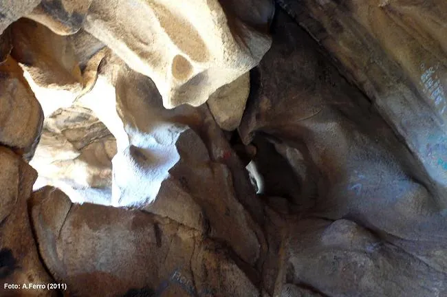 Photograph of ENCANTADES, COVA DE LES (3 of 6)