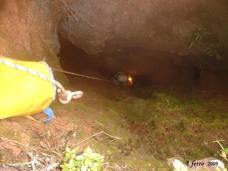 Fotografia de SOT DEL MURONELL, AVENC DEL (1 de 4)