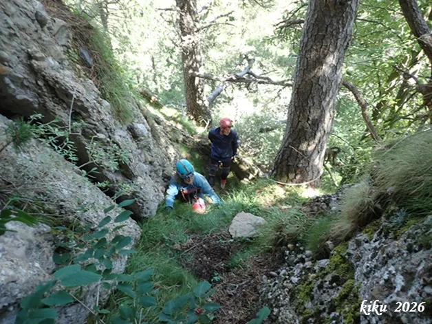 Fotografia de ROC DE LA CLUSA, FORAT SUPERIOR DEL (2 de 10)