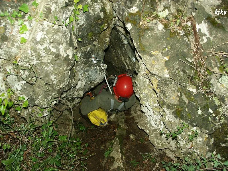 Fotografía de MARGE DEL MORO, AVENC DEL (1 de 5)