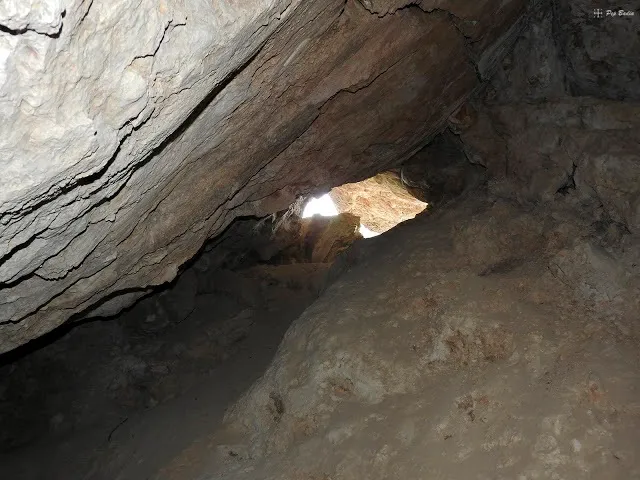 Fotografia de FORADADA, AVENC DE LA (3 de 9)