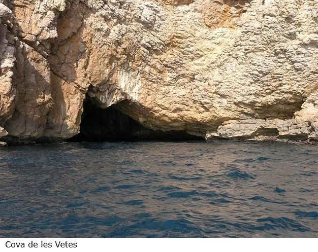 Fotografia de VETES - FRARE, SISTEMA COVES DE LES (1 de 9)
