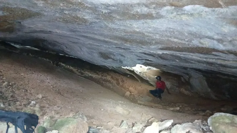 Fotografia de REC DE LES MUNTANYETES, COVA DEL (4 de 7)