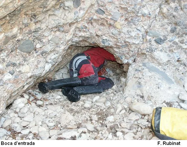 Fotografia de CUBERES, COVA (2 de 14)