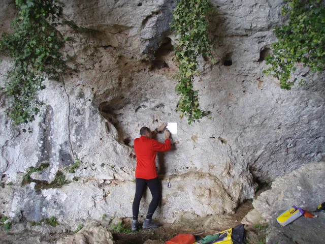 Photograph of GALIASSA, COVA Nº1 DE LA (1 of 1)