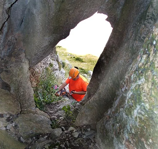 Fotografia de COMA ORIOLA, AVENC DE (2 de 3)