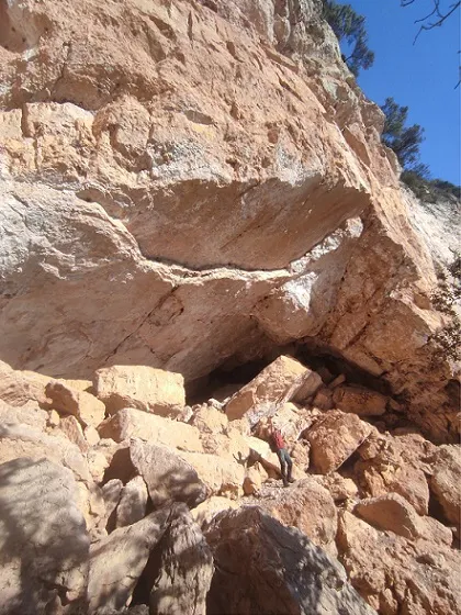 Photograph of FAIXA DE ROCA ROJA, FORAT DE LA (4 of 10)