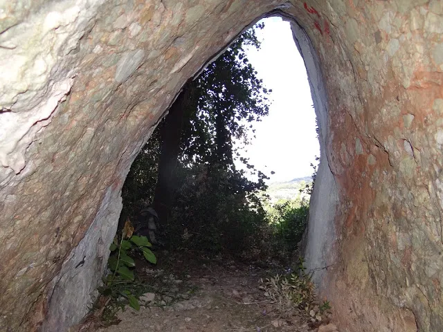 Fotografía de GOURS, COVA DELS (2 de 3)