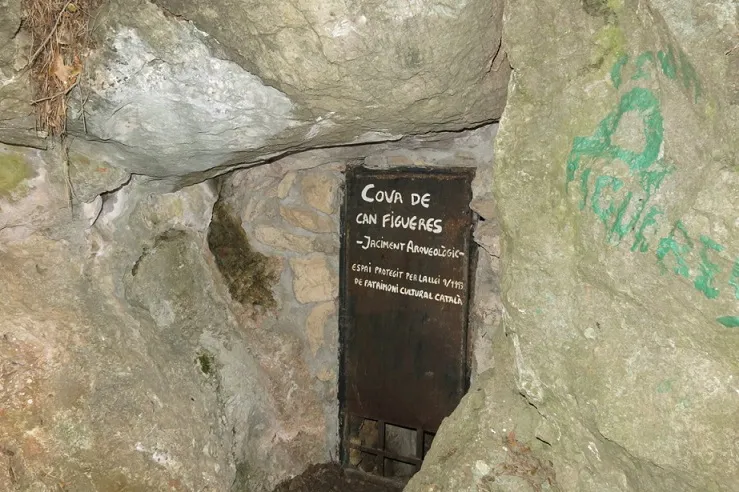 Photograph of CAN FIGUERES, COVA DE (4 of 4)