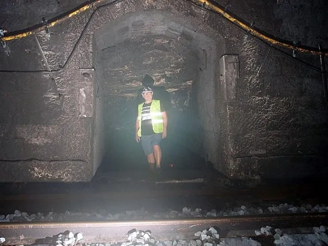Photograph of TÚNEL DE L'ARGENTERA, COVA DEL (3 of 12)