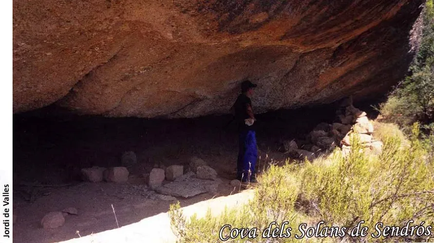 Fotografía de SOLANS DEL SENDRÓS, COVA DELS (2 de 3)