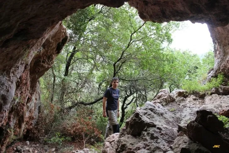 Fotografía de ESQUERDILLS, COVETA DELS (2 de 2)