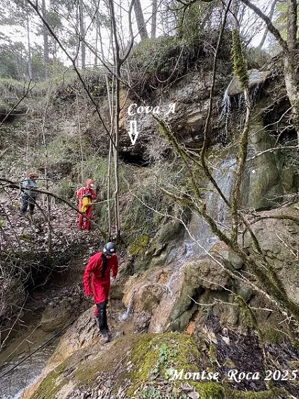 Fotografia de AIGUA DE CASELLES, COVES DE L' (10 de 13)
