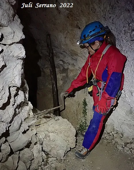 Fotografía de COLL DE JOUET, AVENC DEL (11 de 12)