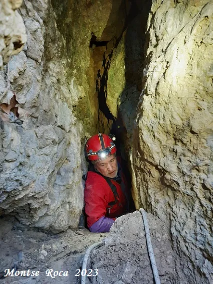 Fotografía de CINGLE DEL TIO DEL MOLÍ, ESCLETXA DEL (3 de 8)