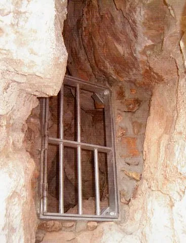 Photographie de AGULLES, COVA DE LES (1 sur 1)