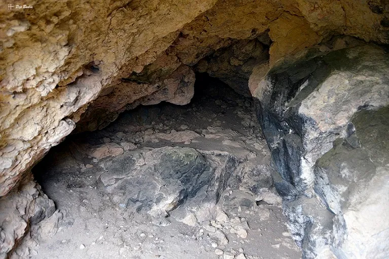 Fotografia de TERRIL, COVA (3 de 3)
