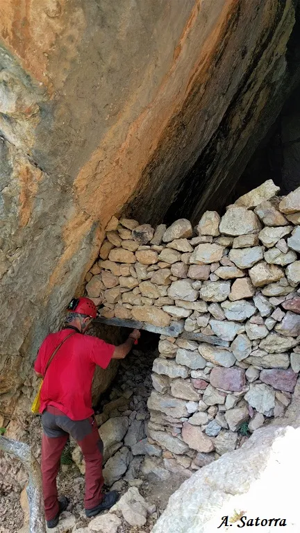 Fotografia de PAS DE L'OSCA, COVA DEL (3 de 9)