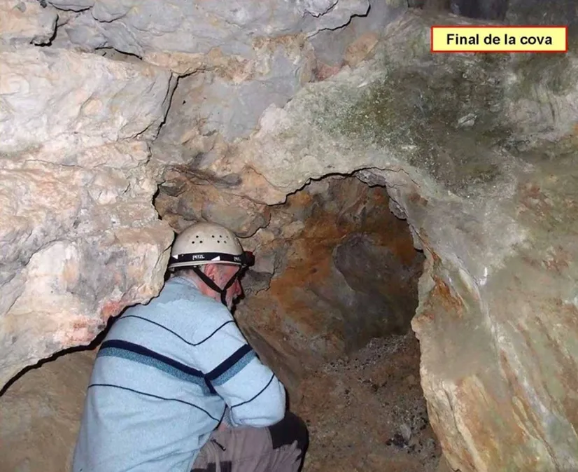 Photograph of PAS DELS LIBERALS, COVA DEL (5 of 5)