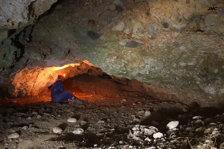 Fotografia de AIGUA, COVA INFERIOR DE L' (4 de 4)