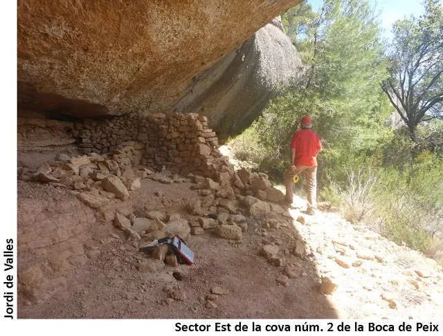Photograph of BOCA DE PEIX, COVA Nº2 DE (1 of 1)
