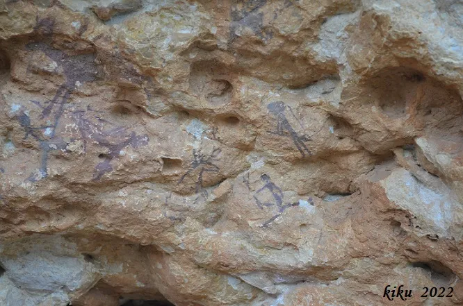 Photograph of ERMITES DE LA PIETAT, ABRICS D' (9 of 15)