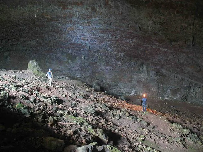 Photograph of NEGRA DE MATA-SOLANA, COVA (4 of 9)