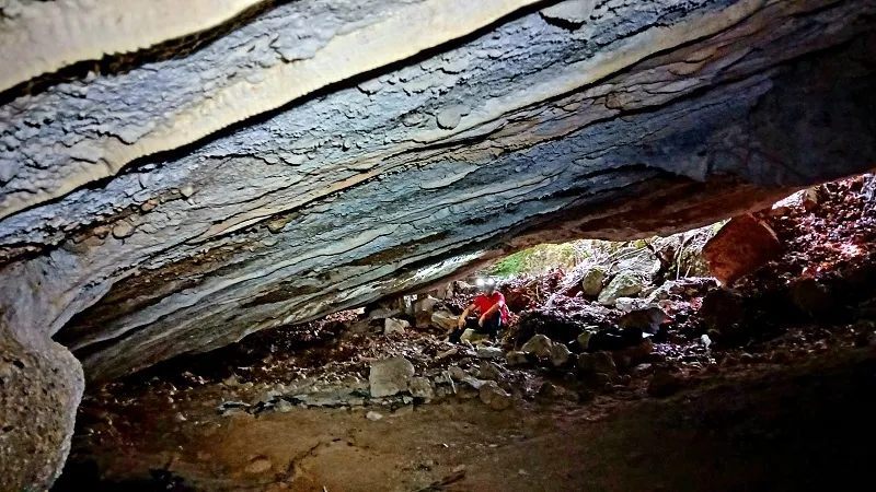 Fotografia de REC DE LES MUNTANYETES, COVA DEL (3 de 7)