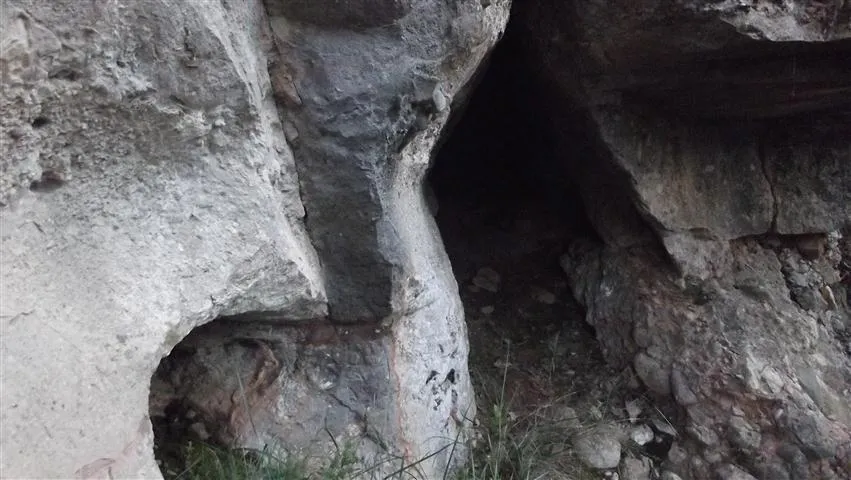 Photographie de AGULLA DEL CELLEROT, COVA DE L' (1 sur 2)