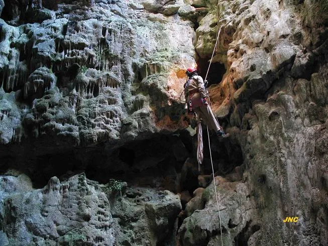 Fotografia de GEÒLEGS, AVENC DELS (3 de 4)